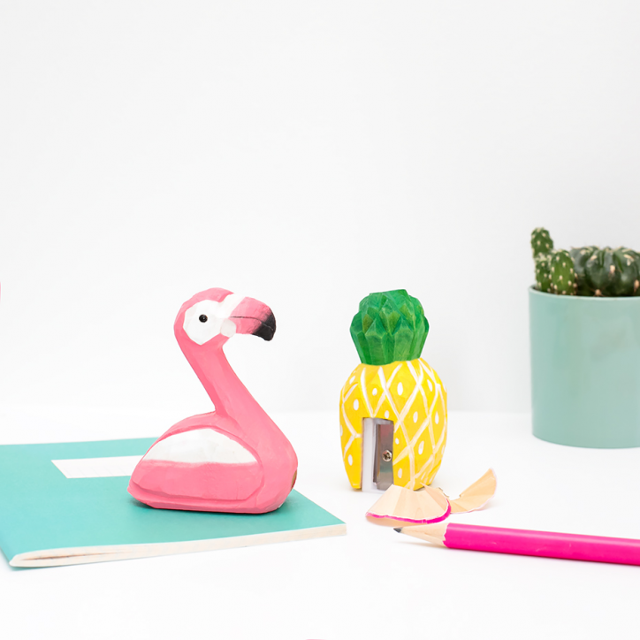 Stylo en bois perroquet