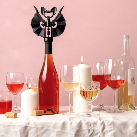 Bottle opener - Vino, the bat