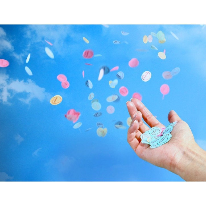 Sweethearts party scatter