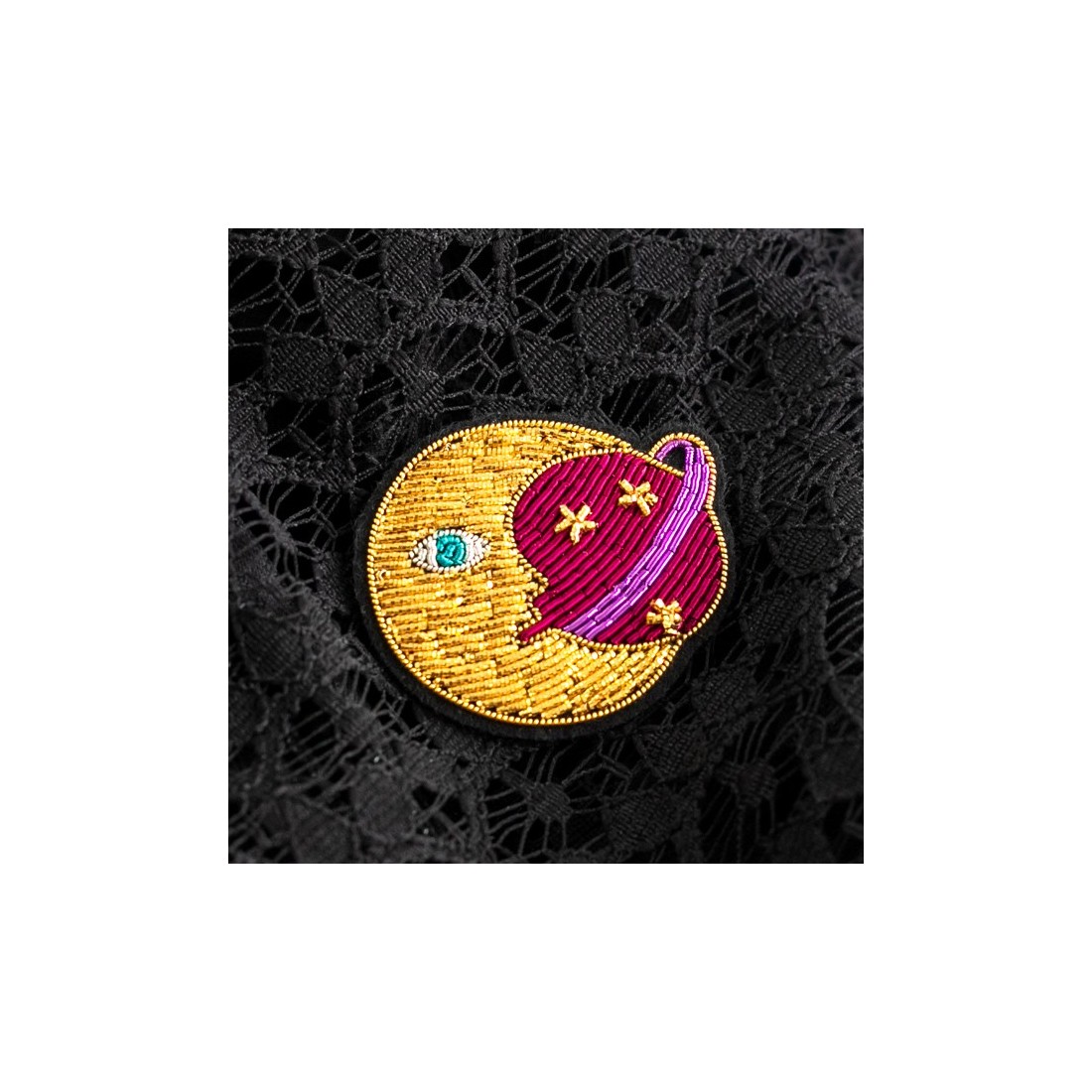 Broche brodée - Magical moon