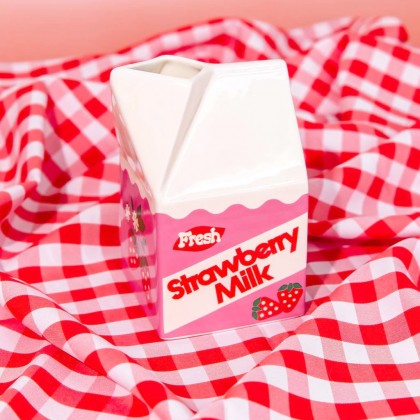 Vase - Strawberry milk