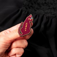 Broche brodée - Chat mystique