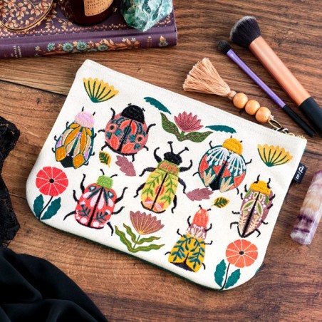 Large embroidered pouch - Amulet (ecru)