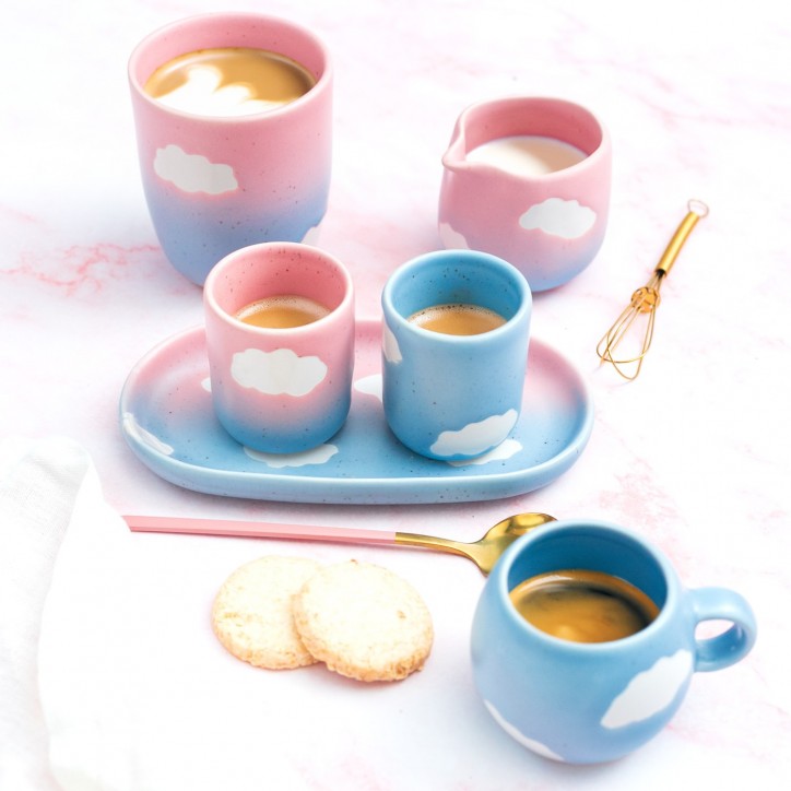 Egg Back Home stoneware coffee cup - Clouds (blue)