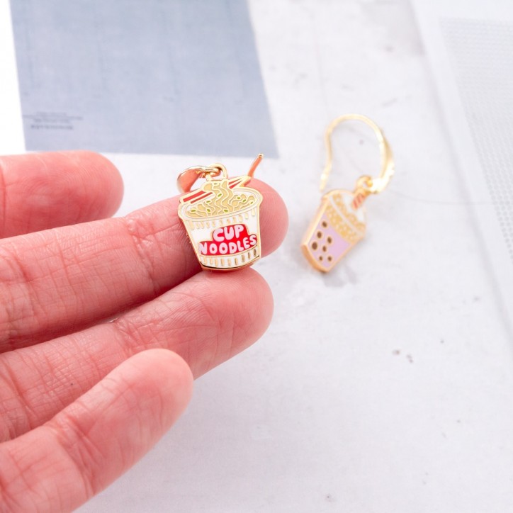 Boucles d'oreilles - Noodles & boba tea