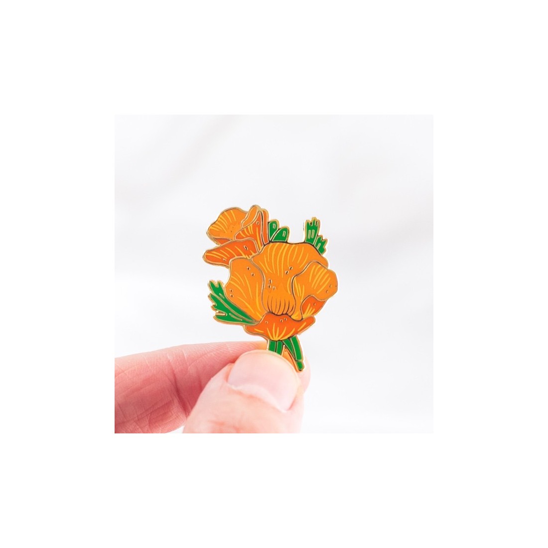 Enamel pin - Golden poppy