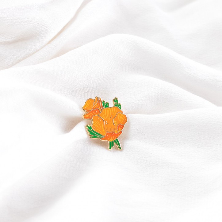 Enamel pin - Golden poppy