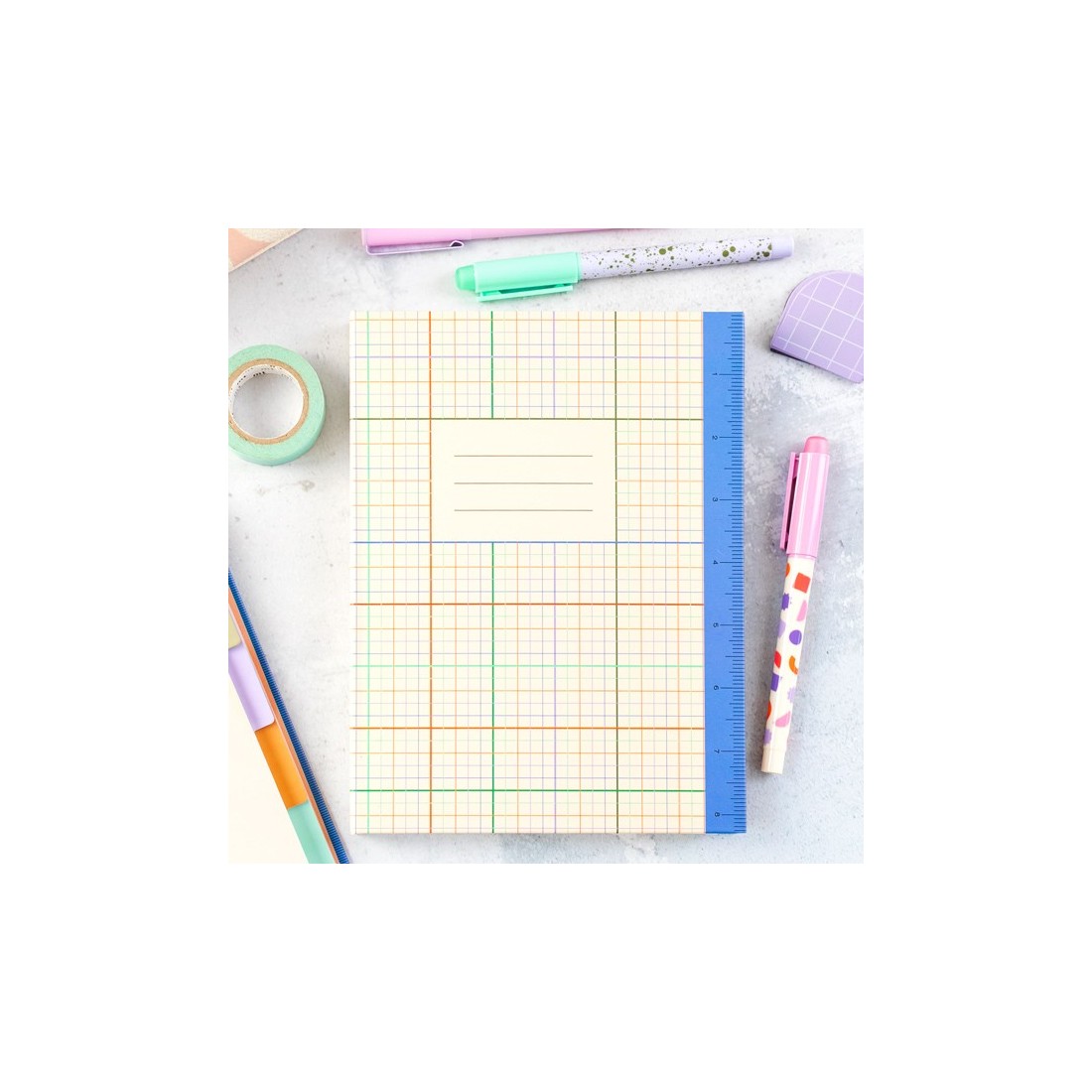 Carnet à onglets avec règle