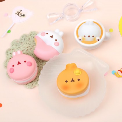 Collectible figurine - Molang cafe dessert
