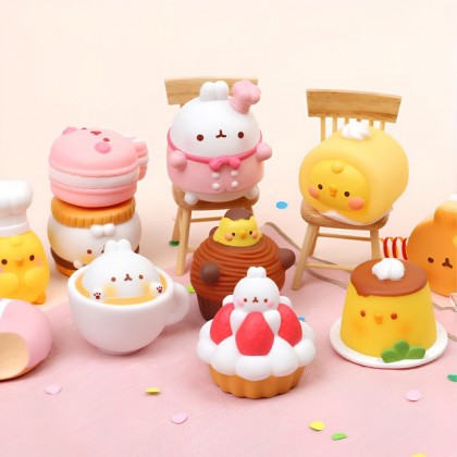 Figurine à collectionner - Molang café dessert
