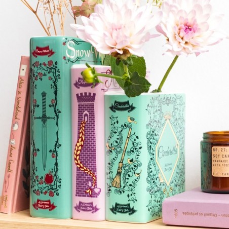 Vase triple livres - Contes de Grimm