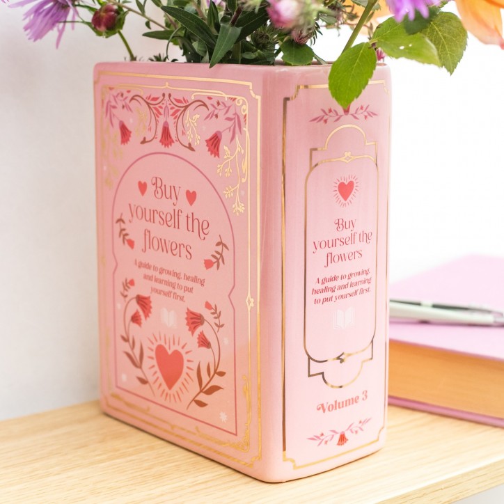 Book vase - Buy yourself the flowers
