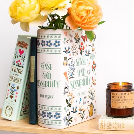 Book vase - Sense and sensibility