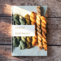 Livre Dyeing naturally - Emma Kylmälä Teinture végétale
