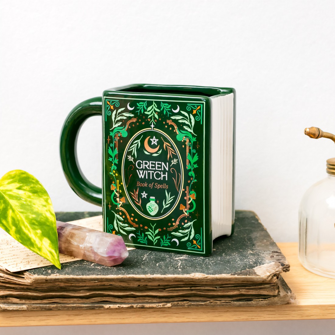 Mug livre - Green witch - Sorcière - Cadeau lectrice