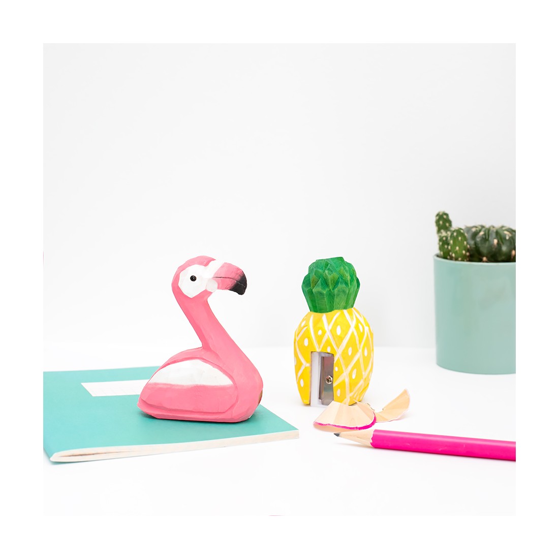 Taille-crayon tropical en bois