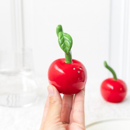 Salière et poivrière - Cerises