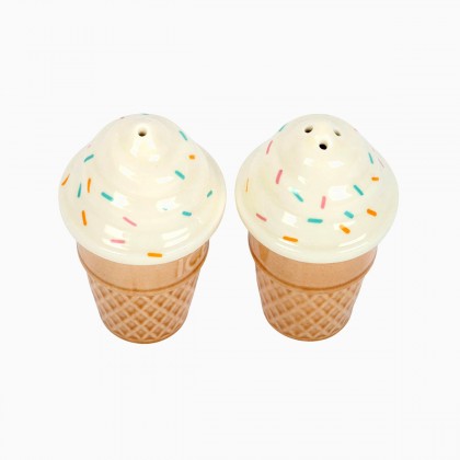 Salt and pepper shakers - Ice cream cones