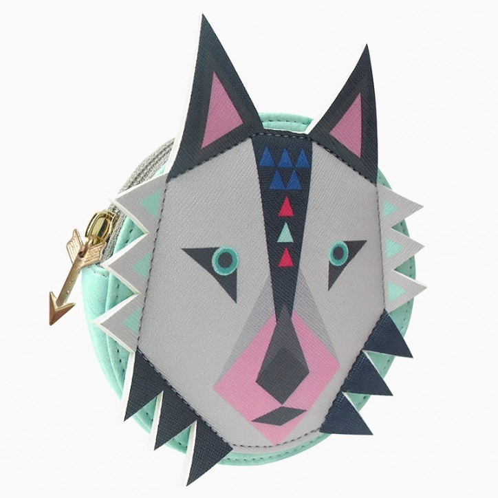 Dakota wolf purse