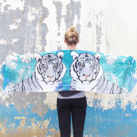 Wild scarf - tiger